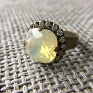 Antique-Style Cocktail Ring
